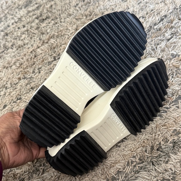 Nwob Converse Black and White High-Tops with Yellow Laces Sz M5 L7 - Picture 6 of 12